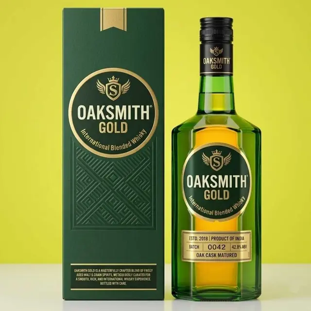 Oaksmith Gold International Blended Whisky (180ml)