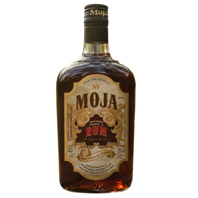 Moja Deluxe Rum The Legend of Black