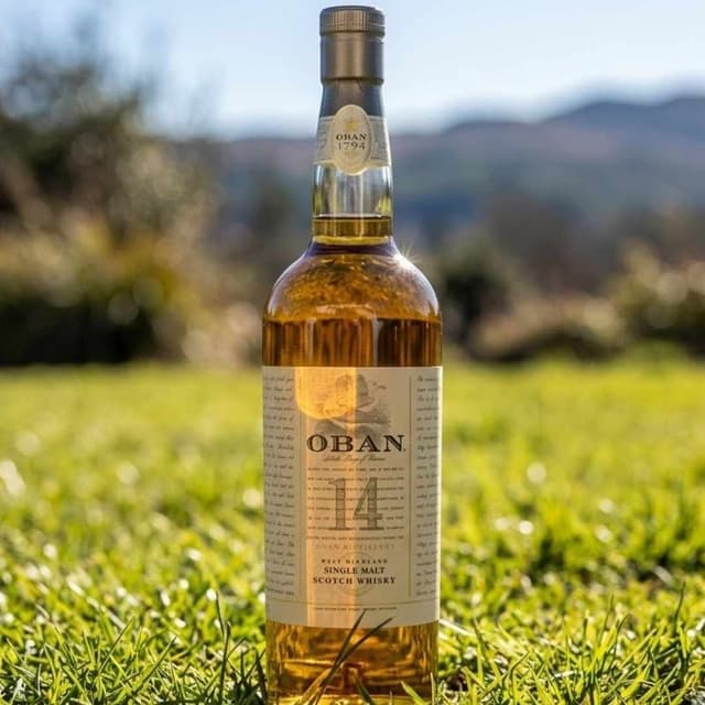 Oban Single Malt Scotch Whisky 14 Years (750ml)