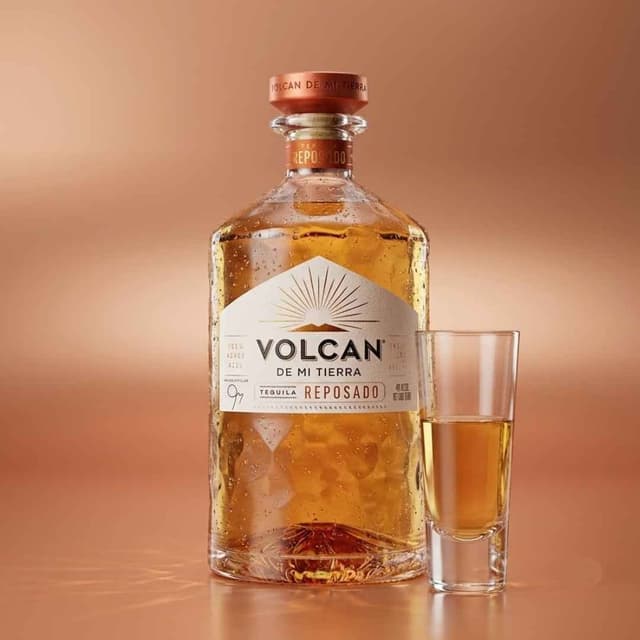 Volcan Tequila Reposado