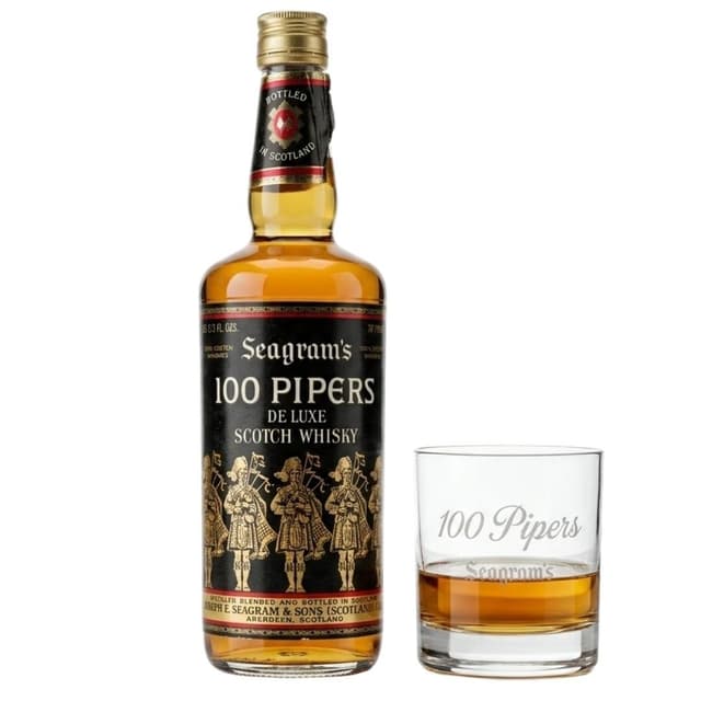 100 Pipers Deluxe Blended Scotch Whisky